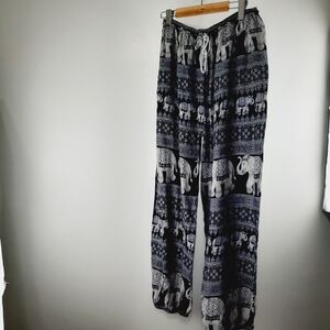 Elephant Print Black and White Cropped Pants